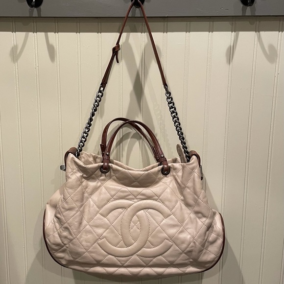 CHANEL Handbags - ❌SOLD❌ CHANEL, AUTHENTIC…Two Tone Leather